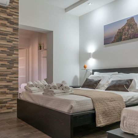 Marranzanu Rooms Santa Teresa Di Riva Dış mekan fotoğraf